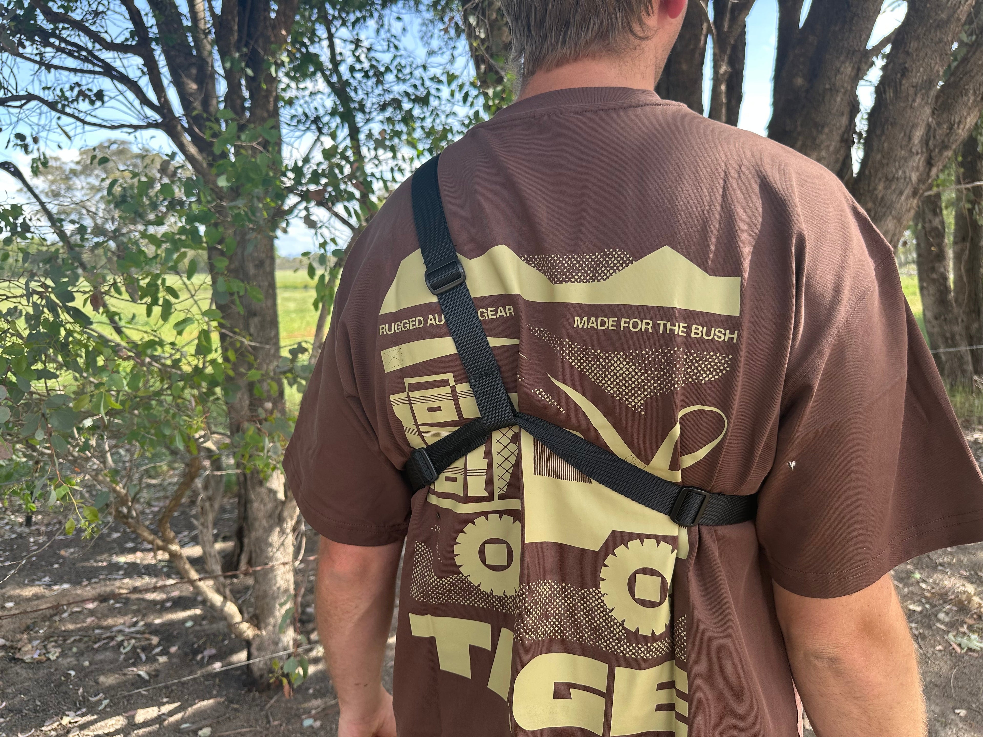 Radio/UHF Holster Tage outdoors