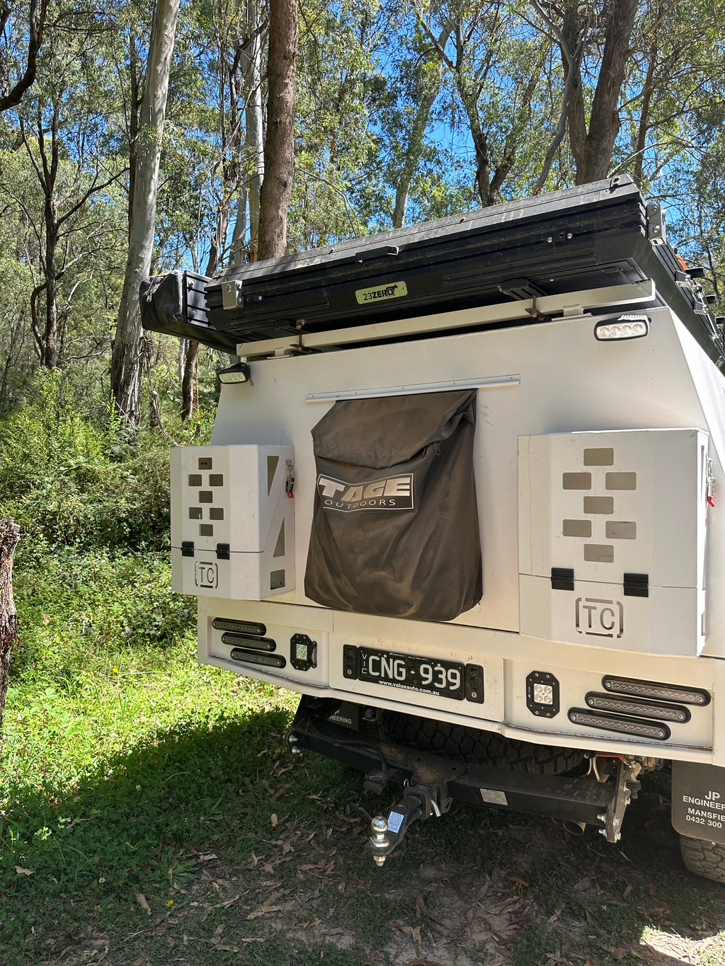 Track Mounted Dirty Gear Bag Tage outdoors
