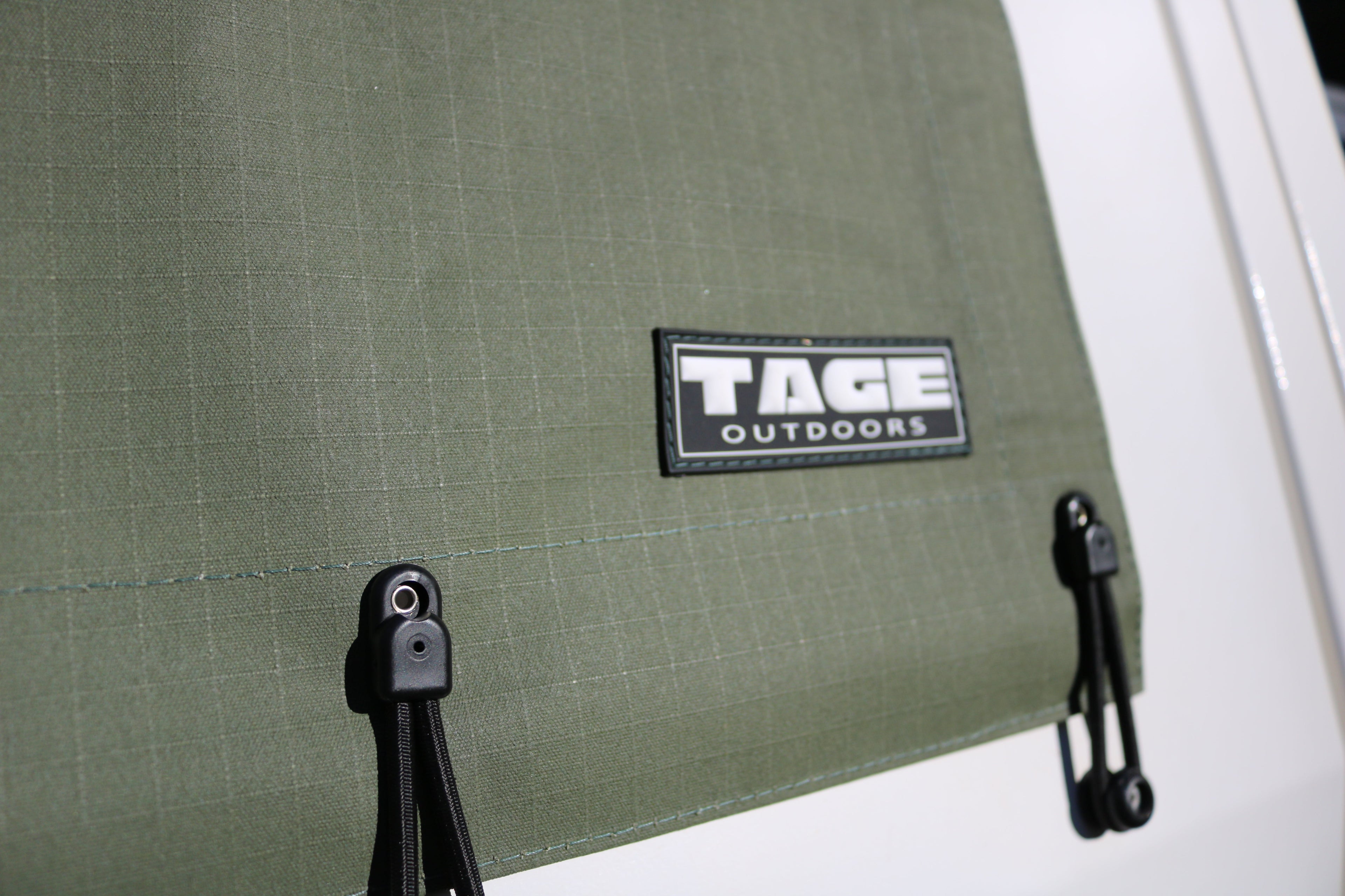 Dog Box Curtain Tage outdoors