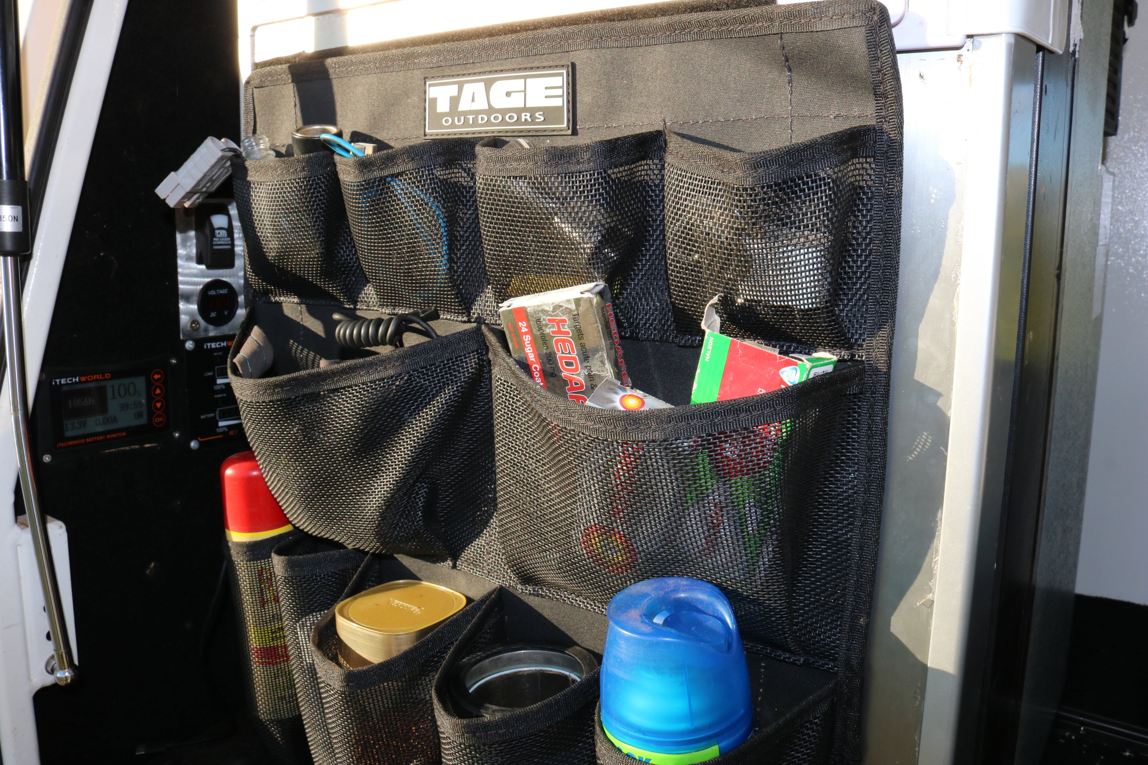 Upright Fridge Caddy Tage outdoors