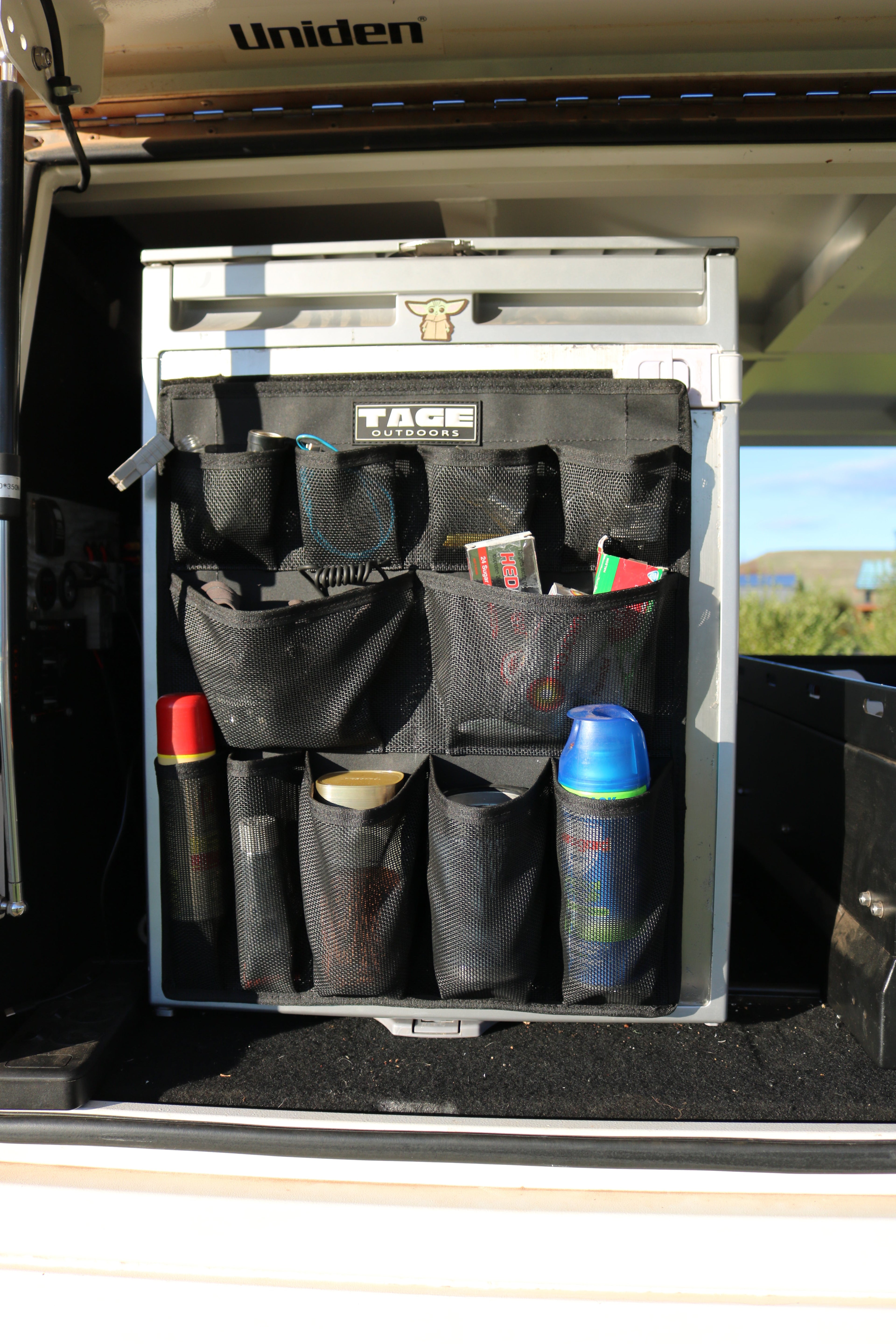 Upright Fridge Caddy Tage outdoors